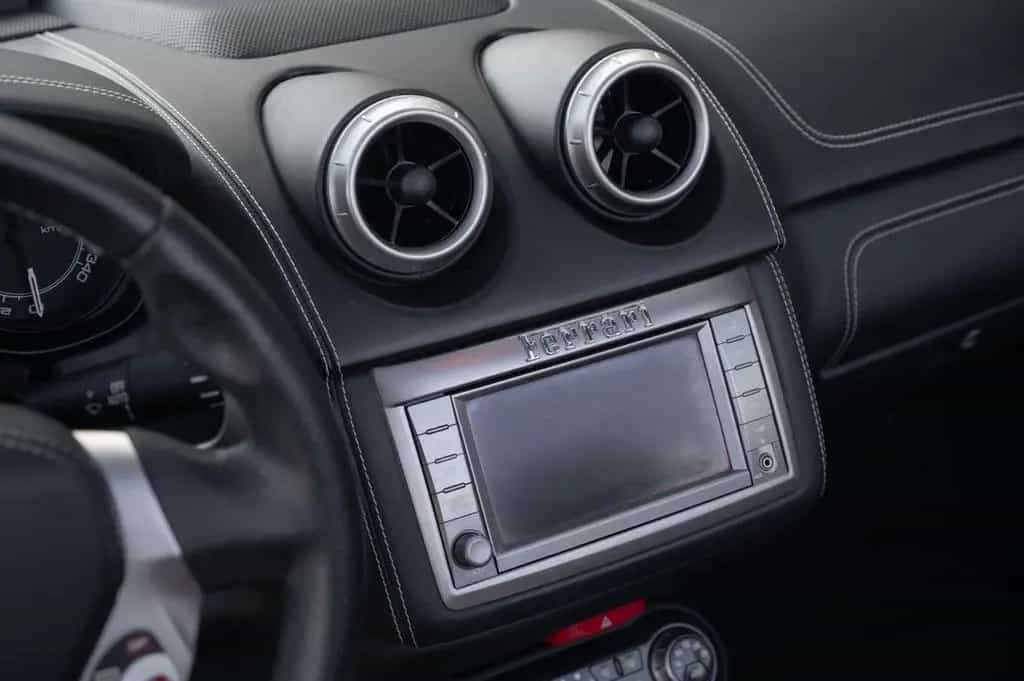 Ferrari California 4.3 V8 03/2009-photo-41