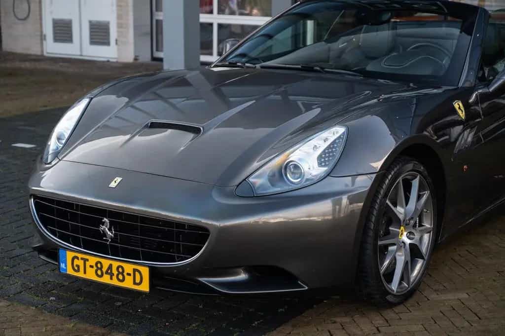 Ferrari California 4.3 V8 03/2009-photo-48