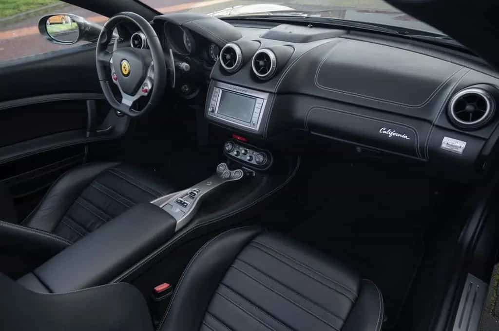 Ferrari California 4.3 V8 03/2009-photo-49