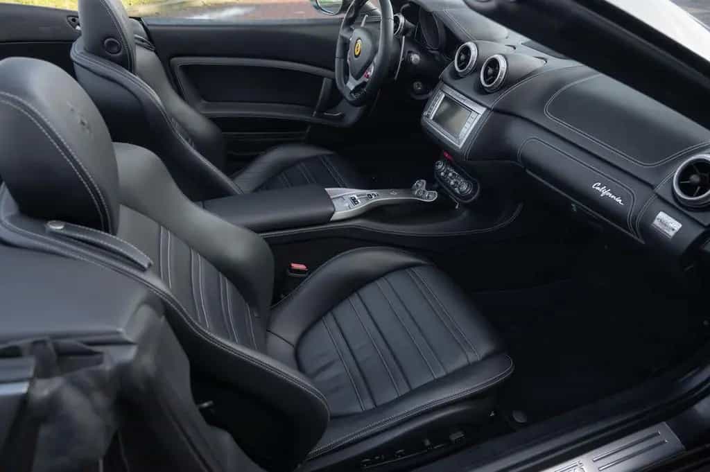 Ferrari California 4.3 V8 03/2009-photo-8