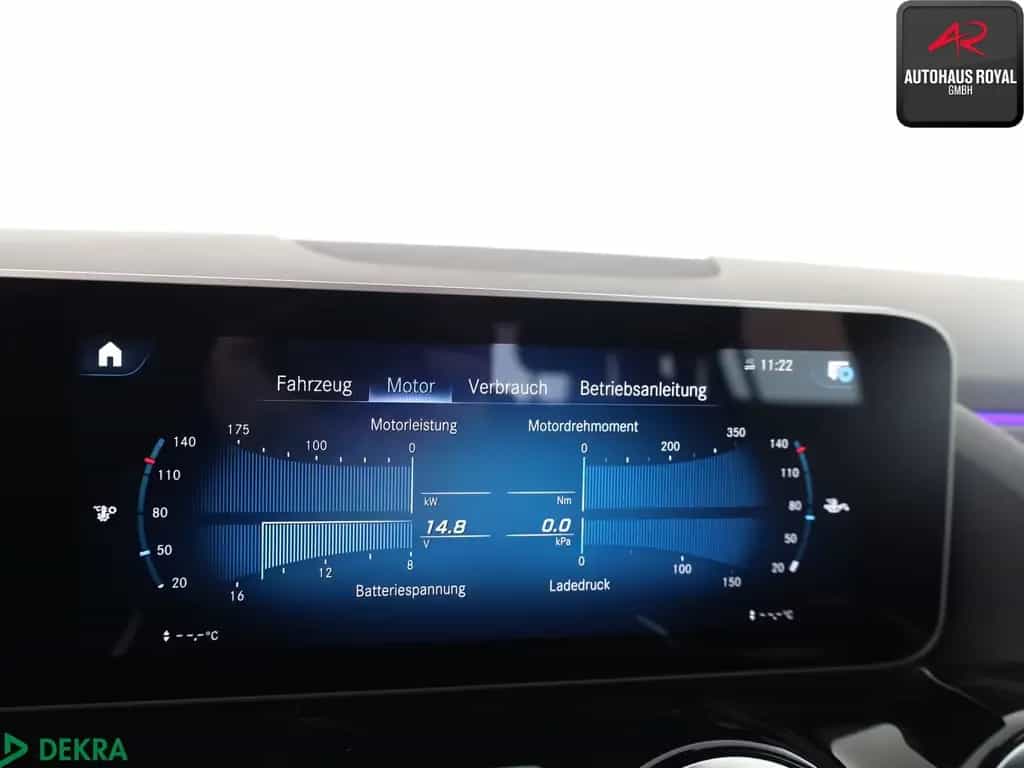 Mercedes-Benz GLA 250 4M PROGRESSIVE KEYLESS,KAMERA,DISTRO,AHK 09/2020-photo-16