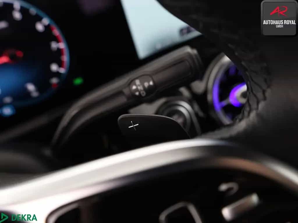 Mercedes-Benz GLA 250 4M PROGRESSIVE KEYLESS,KAMERA,DISTRO,AHK 09/2020-photo-20