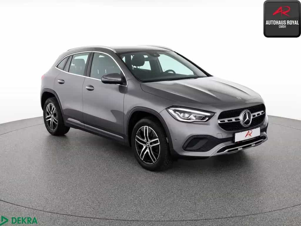 Mercedes-Benz GLA 250 4M PROGRESSIVE KEYLESS,KAMERA,DISTRO,AHK 09/2020-photo-6