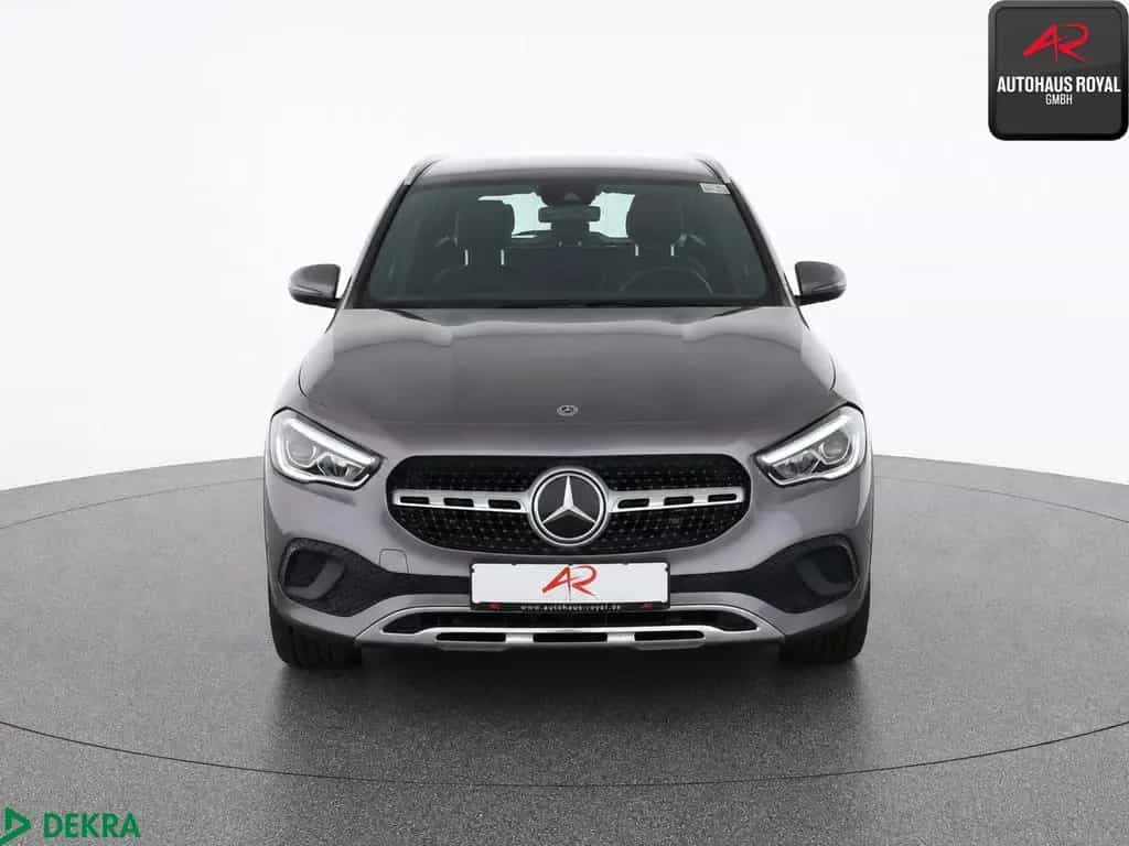 Mercedes-Benz GLA 250 4M PROGRESSIVE KEYLESS,KAMERA,DISTRO,AHK 09/2020-photo-7