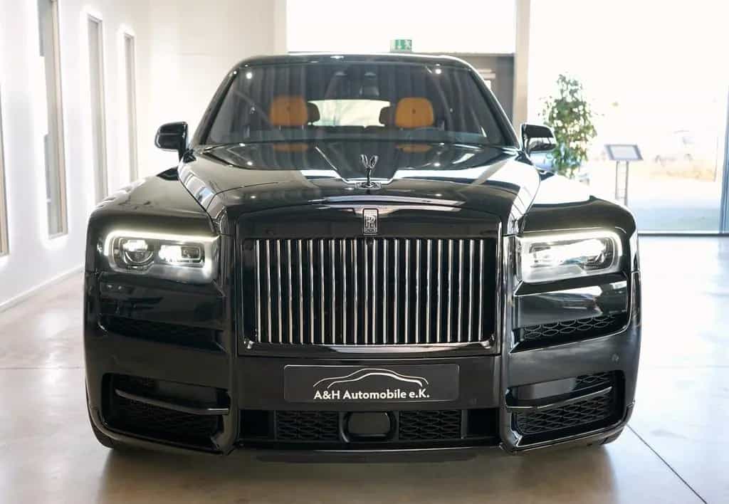 Rolls-Royce Cullinan BLACK BADGE*MANSORY*STARLIGHT*BESPOKE* 07/2023-photo-2