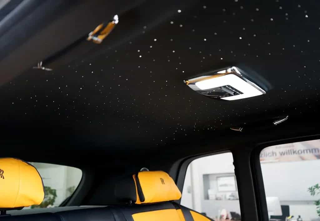 Rolls-Royce Cullinan BLACK BADGE*MANSORY*STARLIGHT*BESPOKE* 07/2023-photo-36