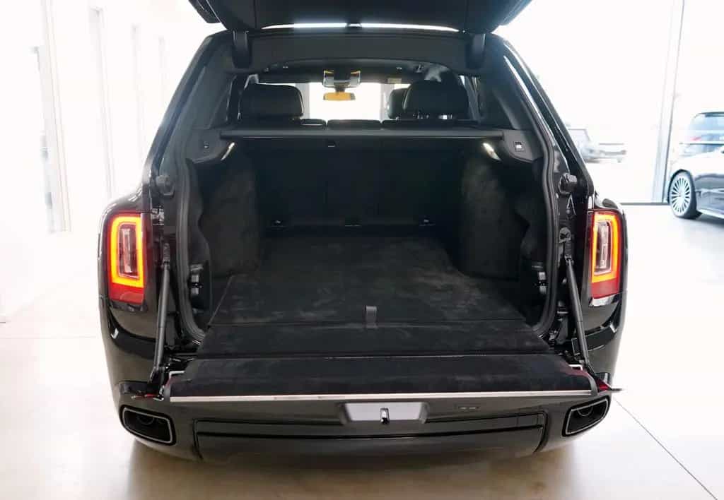 Rolls-Royce Cullinan BLACK BADGE*MANSORY*STARLIGHT*BESPOKE* 07/2023-photo-8