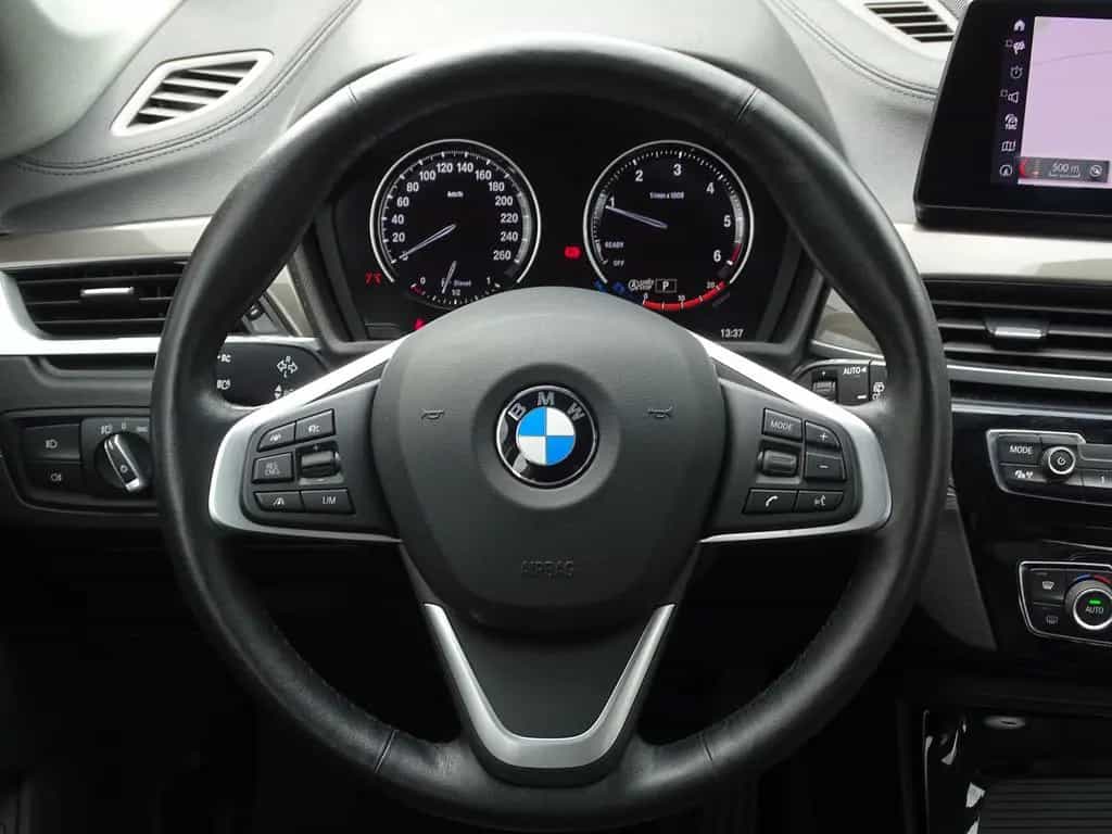 BMW X1 20d xDrive xLine Aut. LED Navi AHK Head-Up 07/2020-photo-14