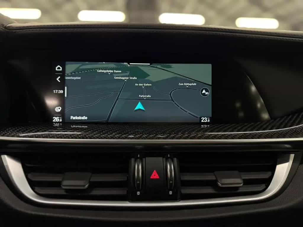 Alfa Romeo Stelvio 2.0 Turbo Ti Q4 HarmanKardon|Kamera|Nav 12/2021-photo-11