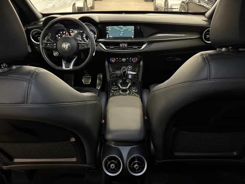 Alfa Romeo Stelvio 2.0 Turbo Ti Q4 HarmanKardon|Kamera|Nav 12/2021-photo-13