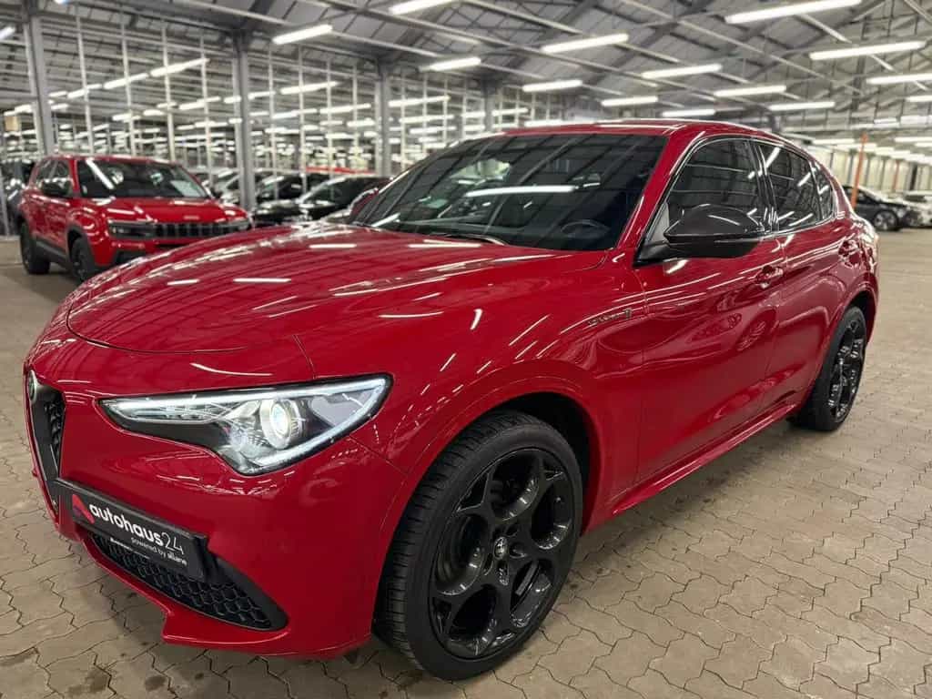 Alfa Romeo Stelvio 2.0 Turbo Ti Q4 HarmanKardon|Kamera|Nav 12/2021-photo-2