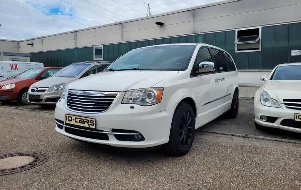 Chrysler Grand Voyager*Town & Country*TÜV NEU*Service NEU 07/2012-photo-3
