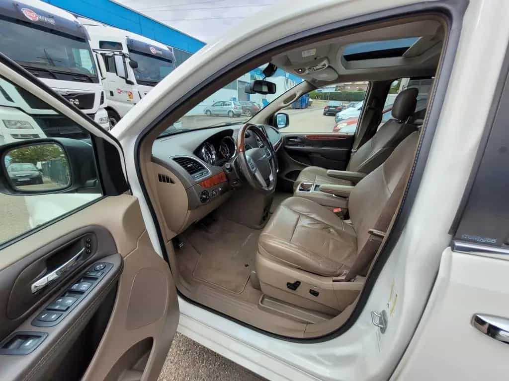 Chrysler Grand Voyager*Town & Country*TÜV NEU*Service NEU 07/2012-photo-8