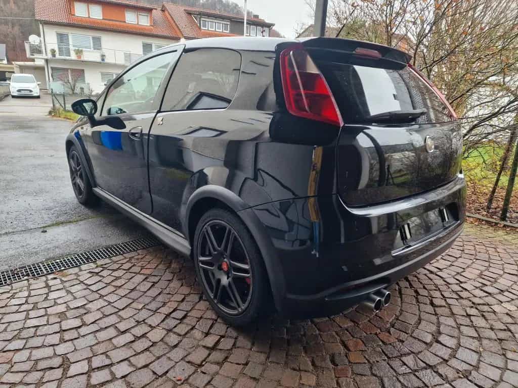 Abarth Grande Punto 1.4 T-Jet 16V 04/2009-photo-2