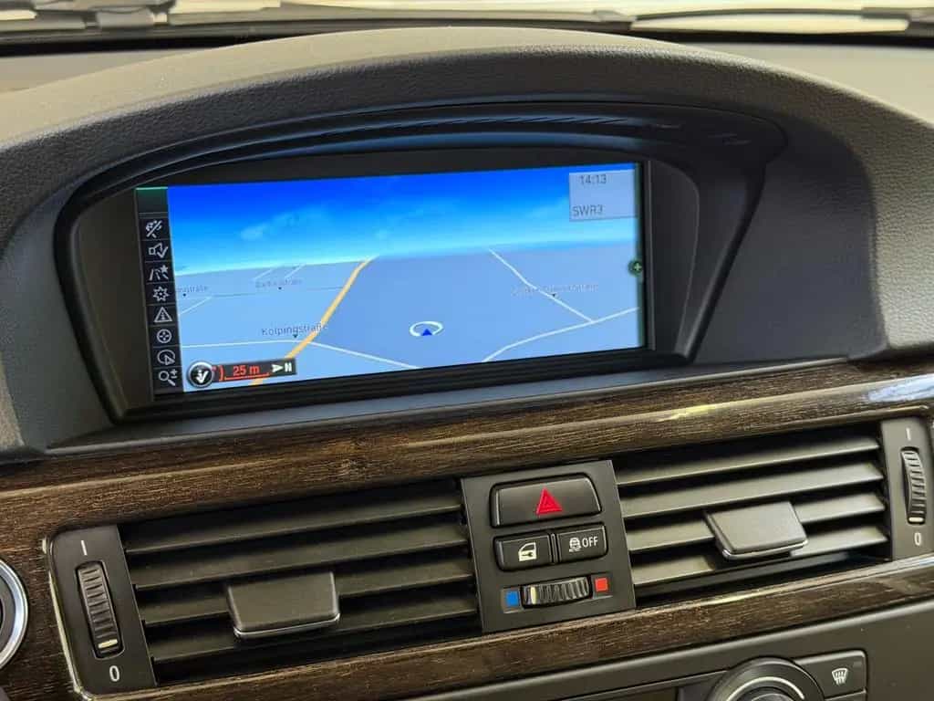 BMW 3 Series 330d Cabrio*M-Paket*Bi-Xenon*Navi*Har/Ka*Leder* 03/2012-photo-16