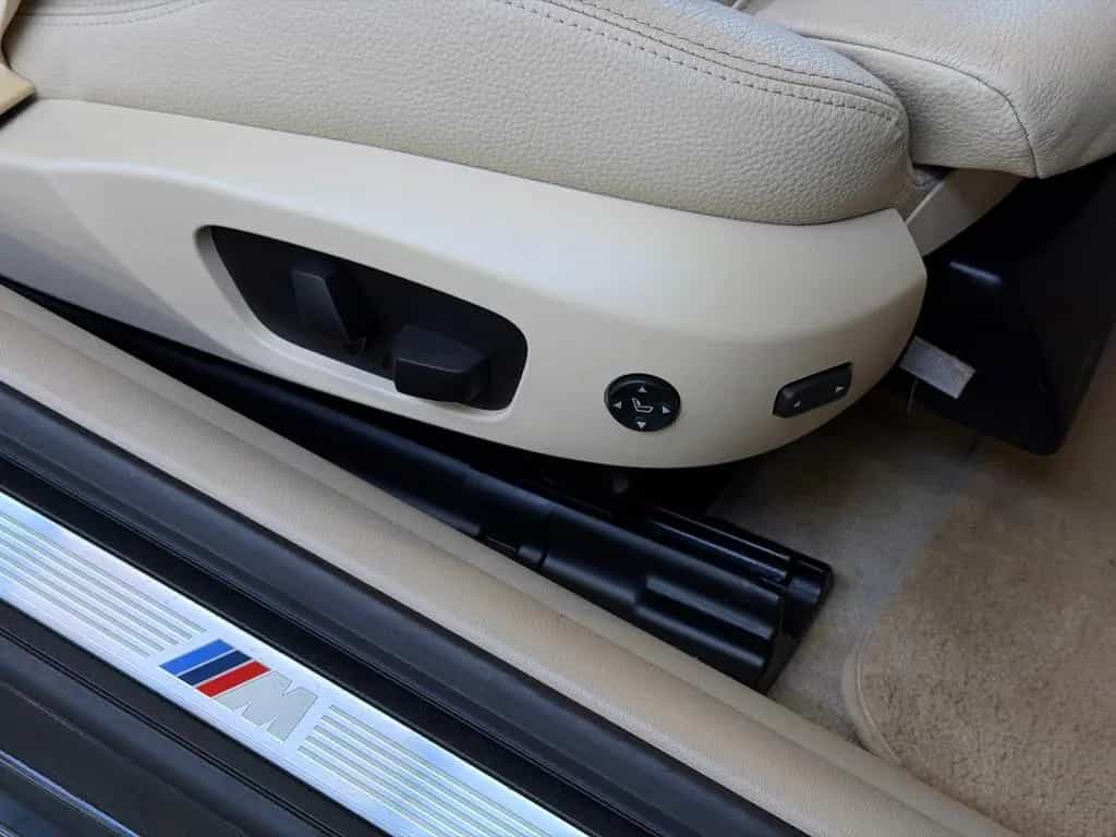 BMW 3 Series 330d Cabrio*M-Paket*Bi-Xenon*Navi*Har/Ka*Leder* 03/2012-photo-32