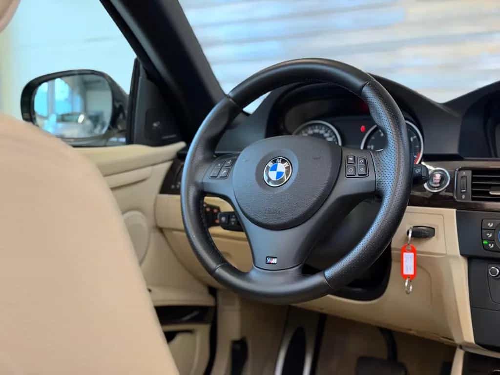 BMW 3 Series 330d Cabrio*M-Paket*Bi-Xenon*Navi*Har/Ka*Leder* 03/2012-photo-33