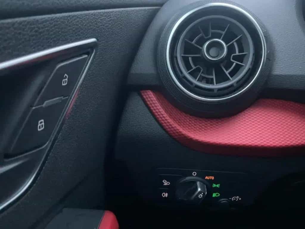 Audi Q2 35 TFSI SPORT LED+APP+SHZ+2xPDC+GRA+DAB+SRA 01/2020-photo-18