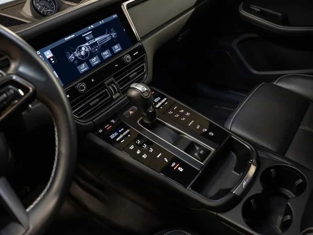 Porsche Macan Standheizung BOSE Sitzbelüftung Panorama 12/2023-photo-19