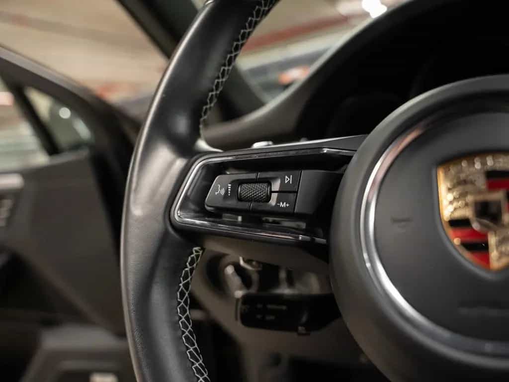 Porsche Macan Standheizung BOSE Sitzbelüftung Panorama 12/2023-photo-29