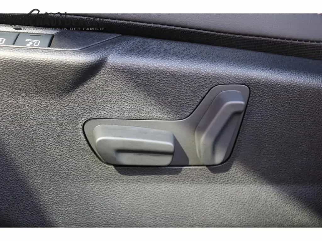 Alfa Romeo Junior Ibrida 1.2 VGT 48V-Hybrid 107 kW Intensa 02/2026-photo-24
