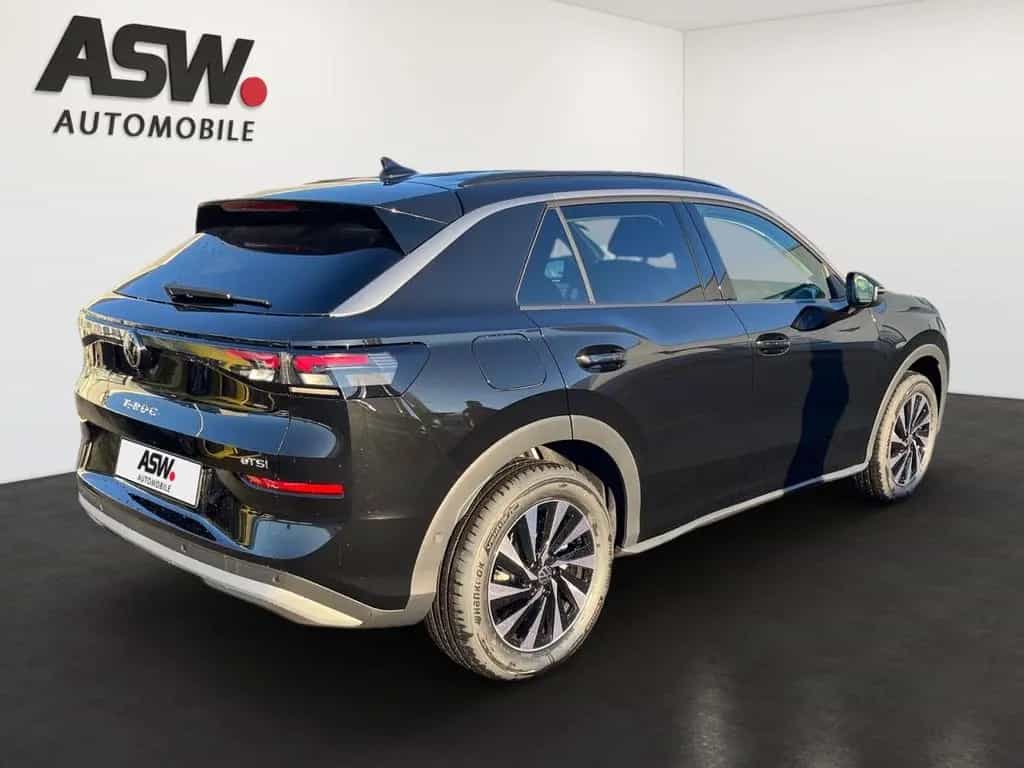 Volkswagen T-Roc Life 1.5 eTSI OPF 85 kW (116 PS) DSG null-photo-2