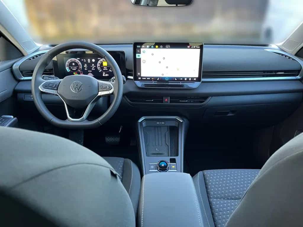 Volkswagen T-Roc Life 1.5 eTSI OPF 85 kW (116 PS) DSG null-photo-9