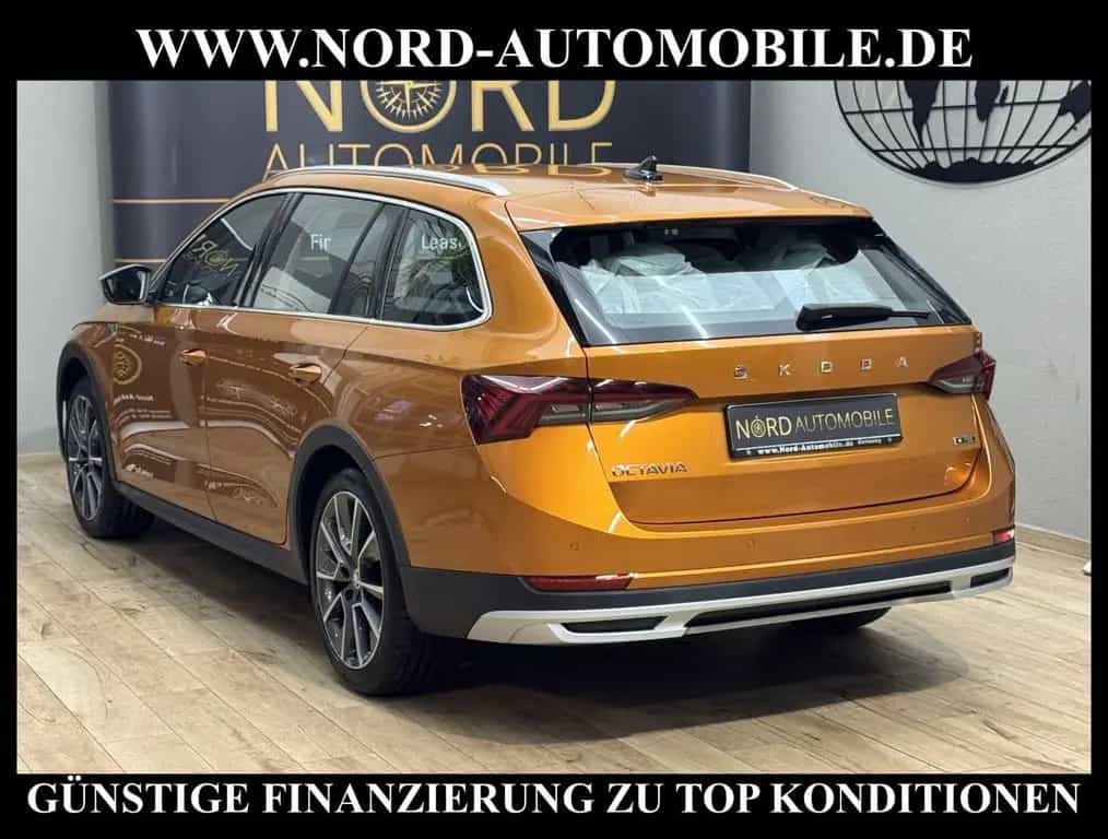 Skoda Octavia Scout Combi 1.5 TSI e-TEC DSG AHK/18/LED 10/2022-photo-6