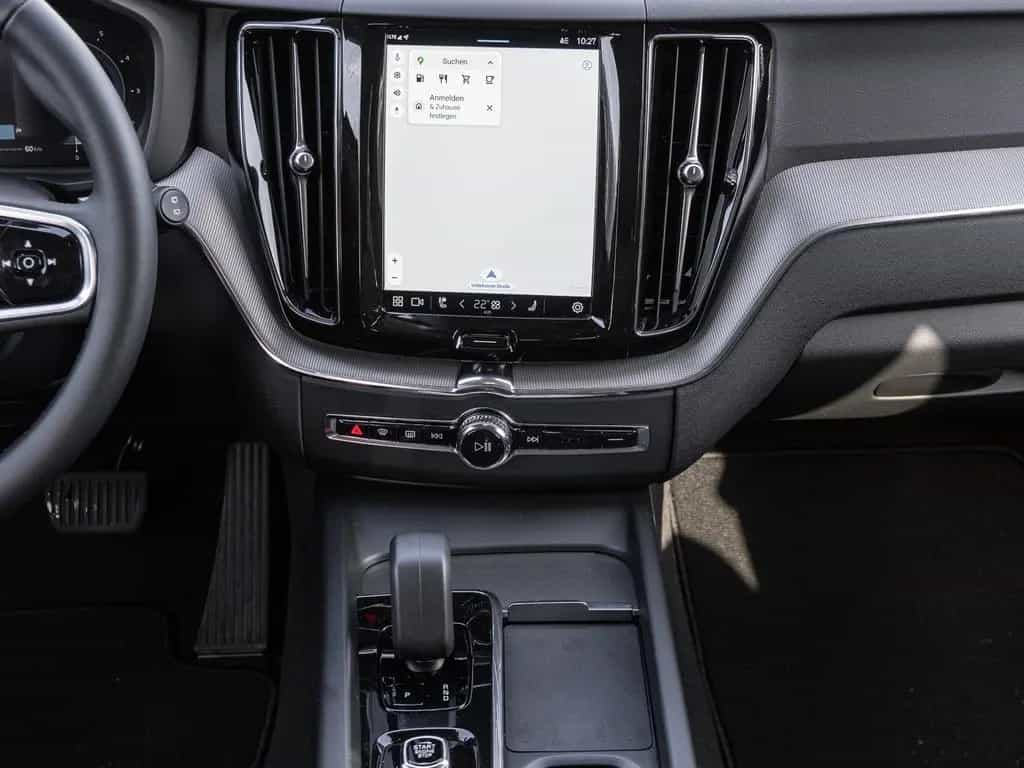 Volvo XC60 Plus Dark AWD Digitales Cockpit Memory Sitz 12/2023-photo-7