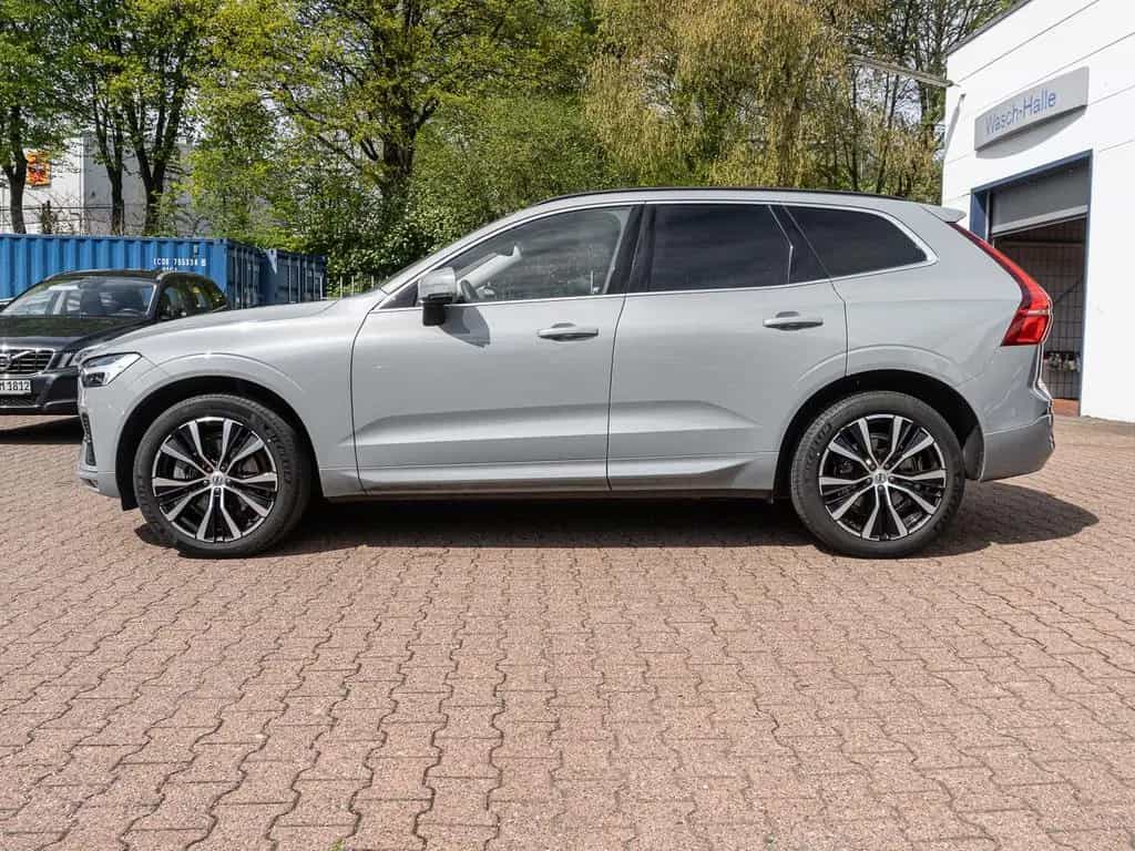 Volvo XC60 Core 2WD AHK Digitales Cockpit Soundsystem 12/2023-photo-3