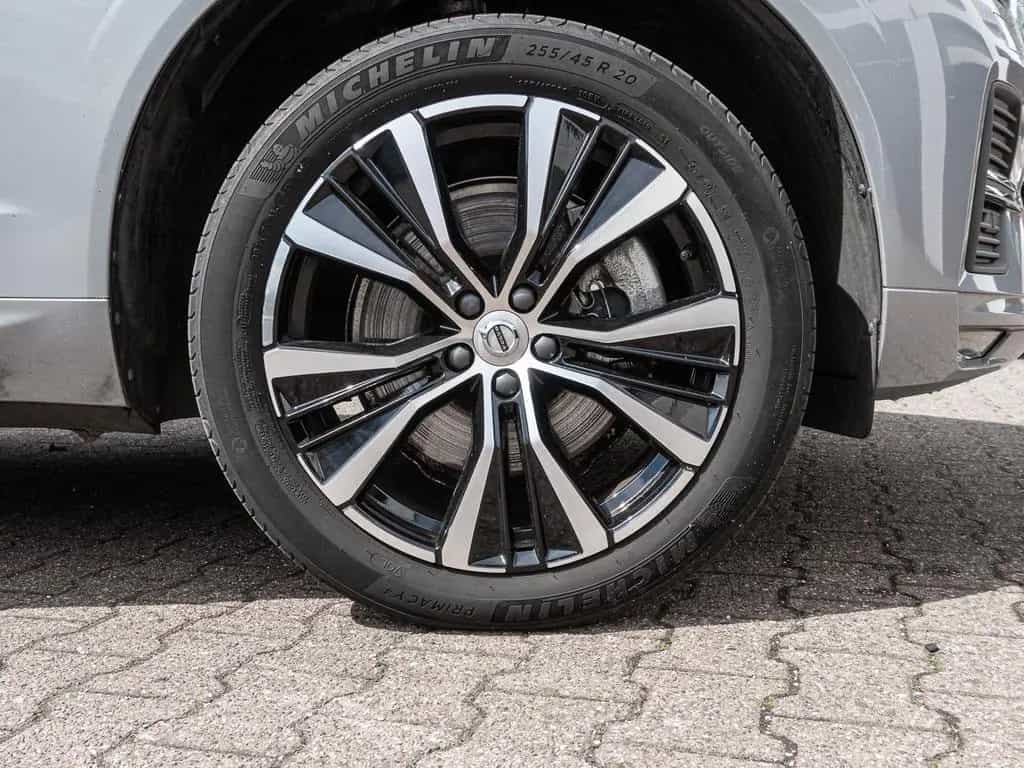 Volvo XC60 Core 2WD AHK Digitales Cockpit Soundsystem 12/2023-photo-5