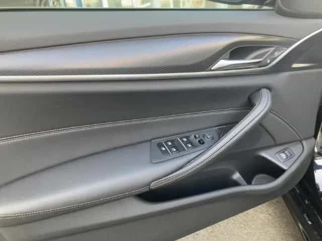 BMW 5 Series 520 dxDrTour M-Sport LCProf ACC Kamera HiFi 11/2022-photo-10