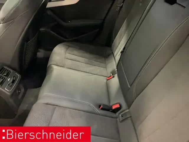 Audi A4 Av 40 TFSI 2x S-Line Black 19 AHK MATRIX PANO 06/2023-photo-13