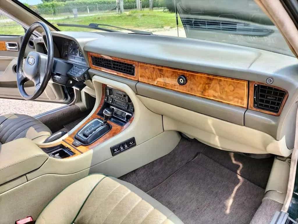 Jaguar XJ Sovereign 4.0 06/1991-photo-8