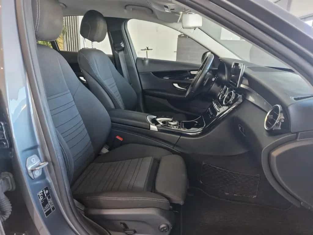 Mercedes-Benz C 300 Avantgarde*LED*SHZ*Navi*AHK* 11/2017-photo-19