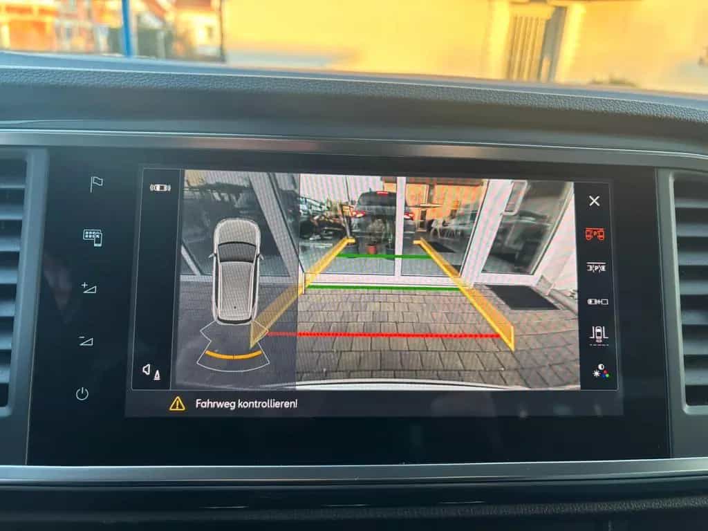 Seat Ateca Style*DSG*KAM*AHK*NAV*BEATS*CARPLAY*LED 09/2024-photo-20