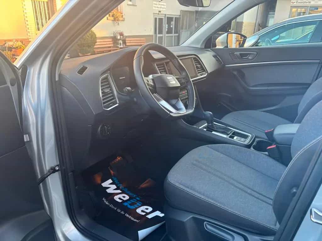 Seat Ateca Style*DSG*KAM*AHK*NAV*BEATS*CARPLAY*LED 09/2024-photo-8