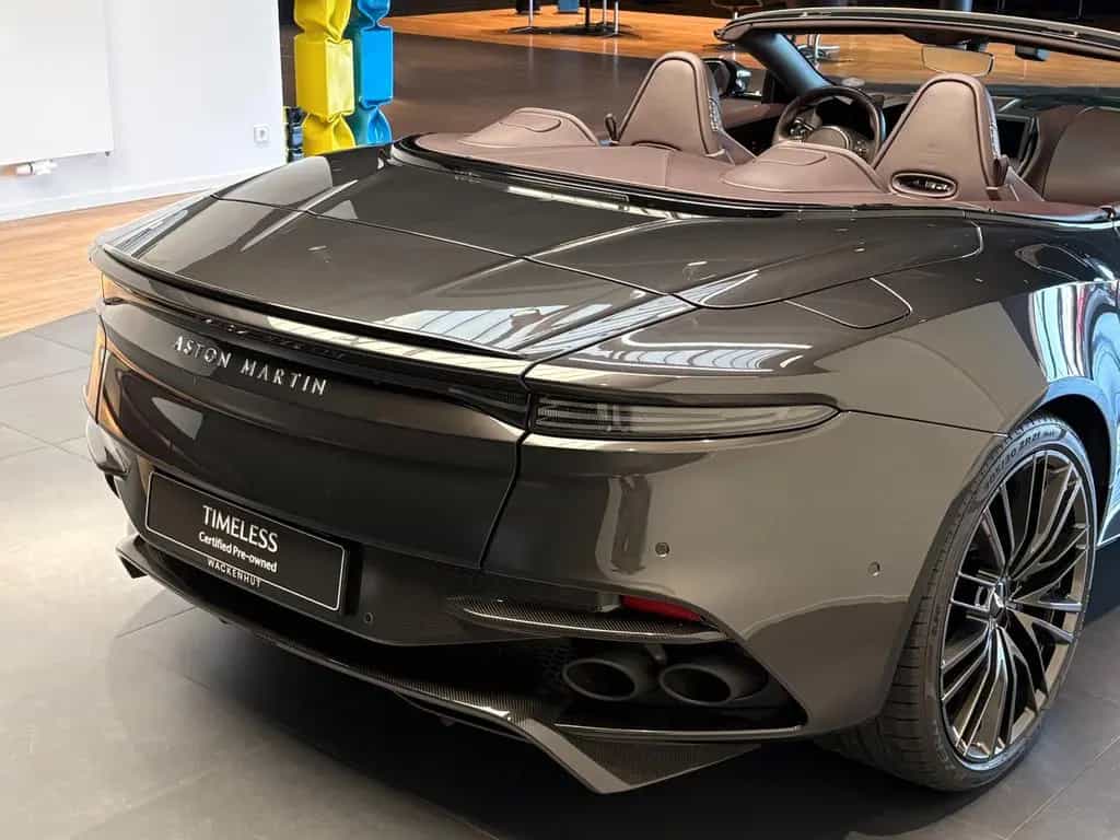 Aston Martin DBS 5.2. V12 Volante - Quantum Silver - B&O 03/2020-photo-4