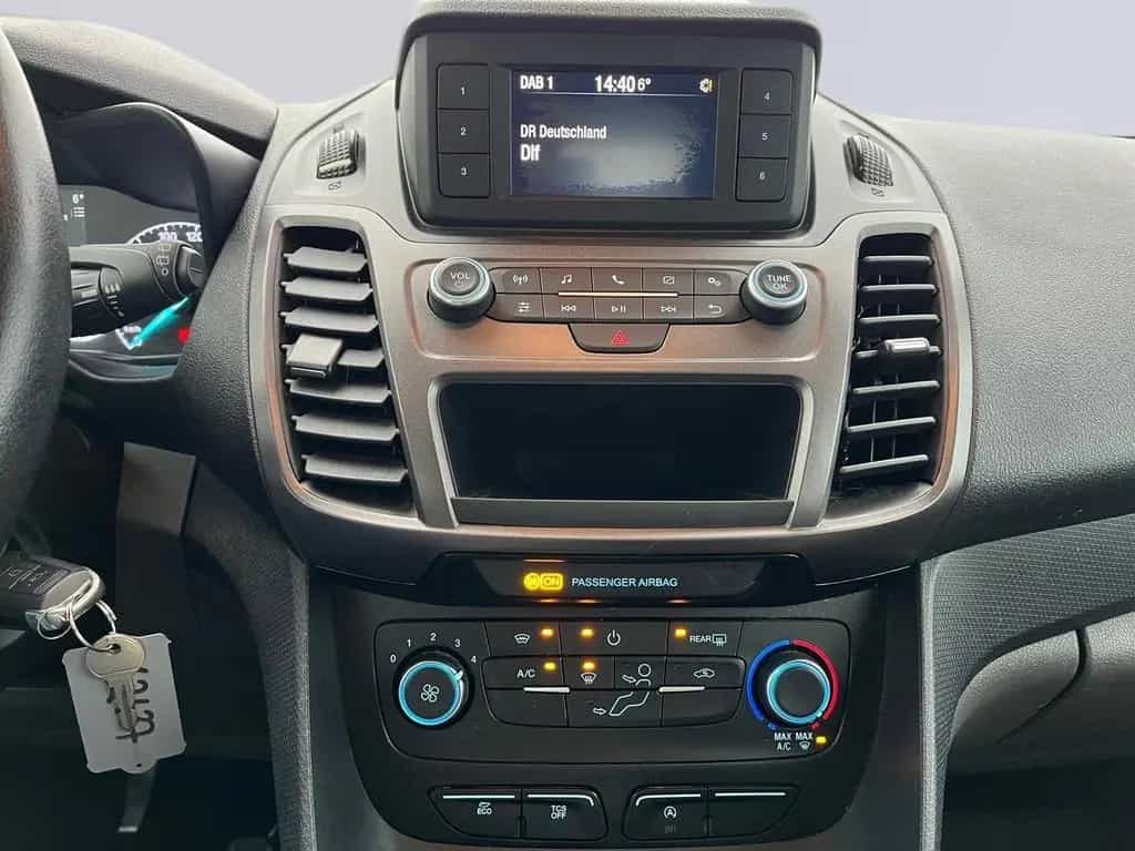 Ford Tourneo Connect 1.5TDCI Trend Tempomat+Verkehrsz 11/2020-photo-10