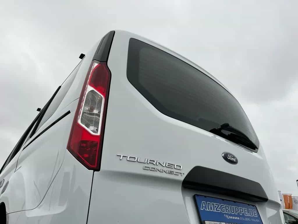 Ford Tourneo Connect 1.5TDCI Trend Tempomat+Verkehrsz 11/2020-photo-22