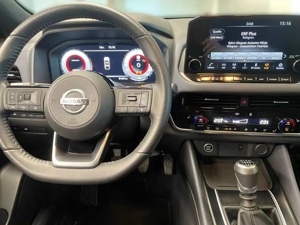 Nissan Qashqai 1.3 Tekna Pano Navi 360° DAB SHZ PDC AHK 06/2022-photo-10