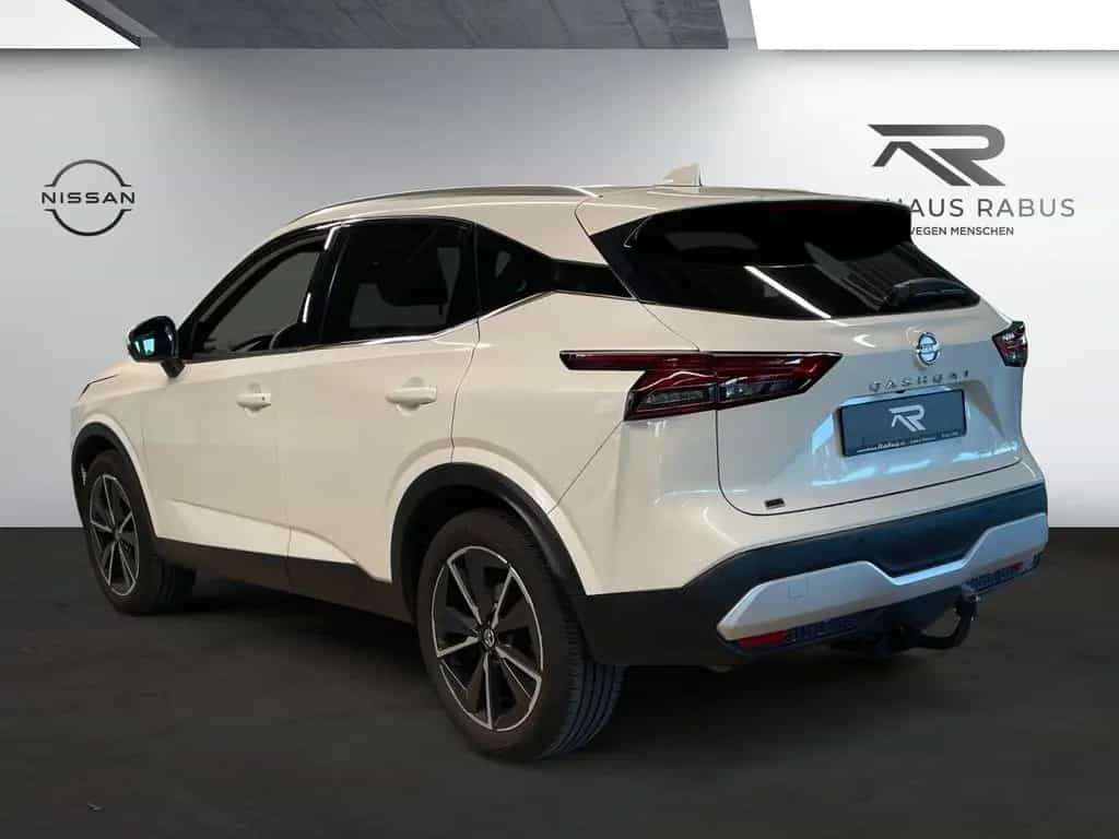 Nissan Qashqai 1.3 Tekna Pano Navi 360° DAB SHZ PDC AHK 06/2022-photo-3