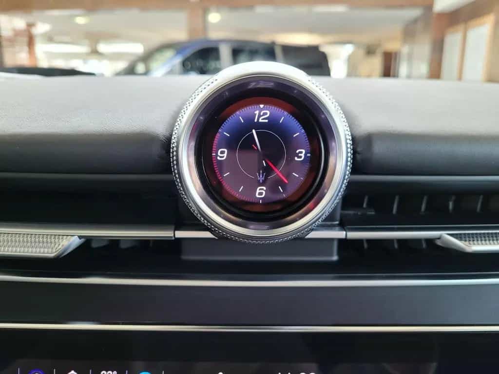 Maserati Grecale Modena 2.0 MHEV AWD*21-Zoll*Matrix-LED*H 03/2023-photo-14
