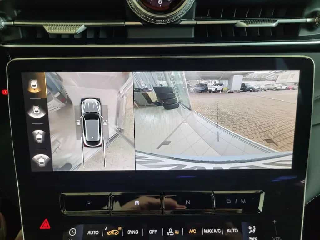 Maserati Grecale Modena 2.0 MHEV AWD*21-Zoll*Matrix-LED*H 03/2023-photo-18