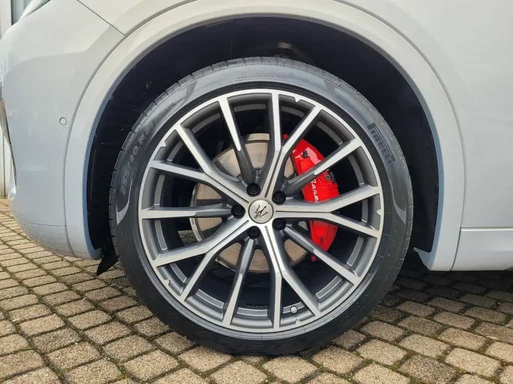 Maserati Grecale Modena 2.0 MHEV AWD*21-Zoll*Matrix-LED*H 03/2023-photo-5