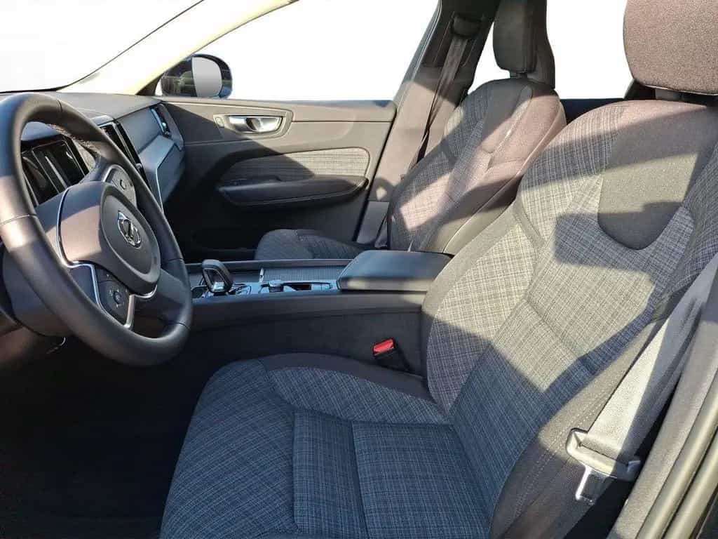 Volvo XC60 AWD 2.0 Diesel CORE Rückfahrkamera Google 11/2022-photo-11