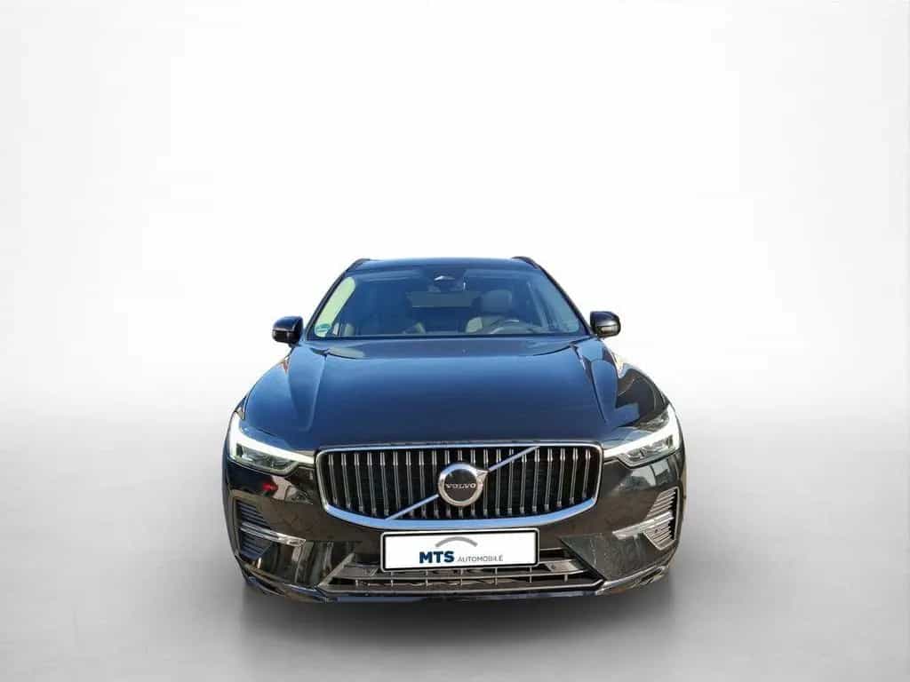 Volvo XC60 AWD 2.0 Diesel CORE Rückfahrkamera Google 11/2022-photo-2