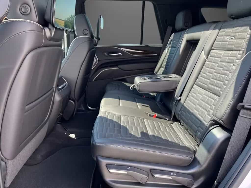 Cadillac Escalade Premium Luxury Plantinum 6.2lV8 07/2023-photo-9