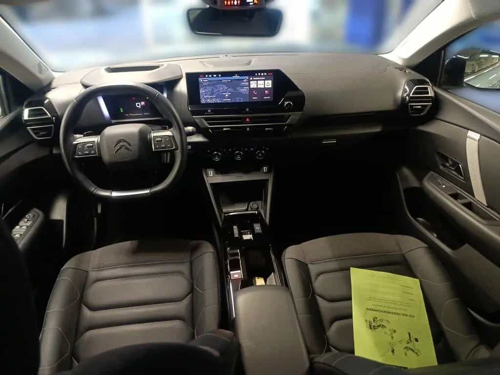 Citroën C4 1.2 PureTech 130 Shine KeyLess LED Navi LM 10/2023-photo-9