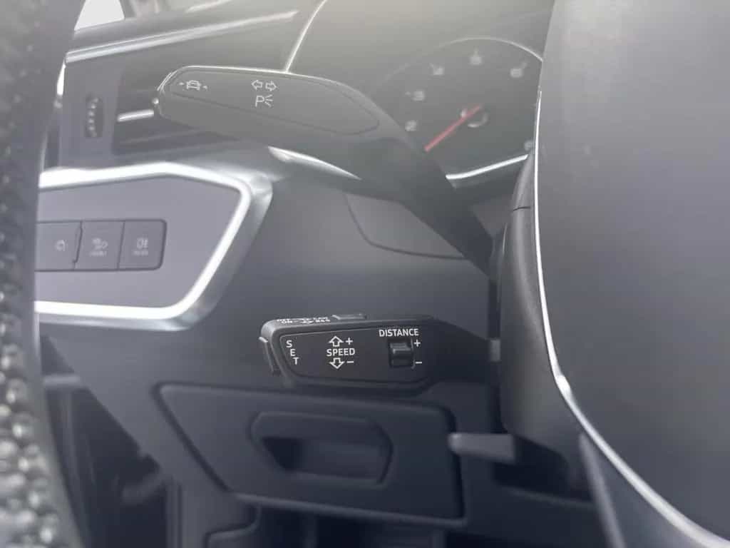 Audi A6 Avant 45 TFSI S tronic design LED Navi AHK SH 06/2019-photo-18